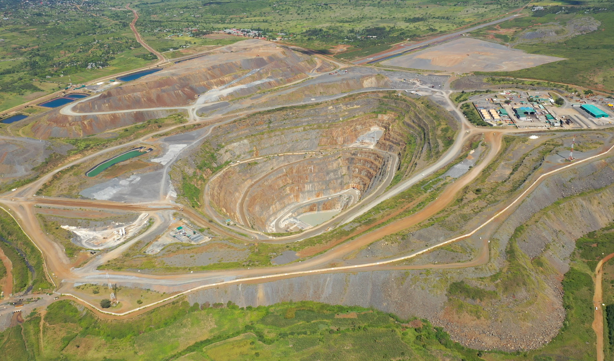 Mines’ dirty secrets echo on three continents - Forbidden Stories